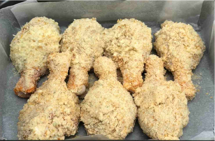 ein Huhn im Ofen köstliche knusprige Kruste - -Alte Oma Rezepte-