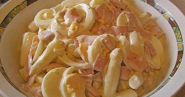 Spargelsalat mit Schinken und Ei